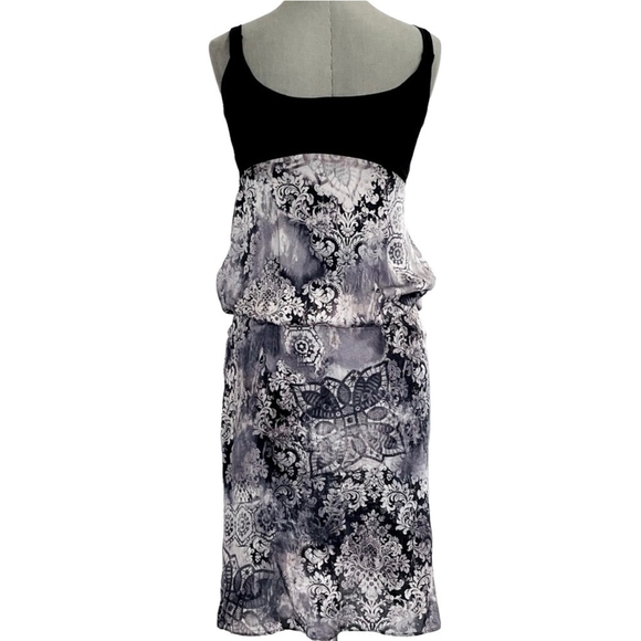 ARBER 100% Silk Weightless Floral Pattern Gray Sleeveless Top & Skirt Suit - Picture 3 of 10